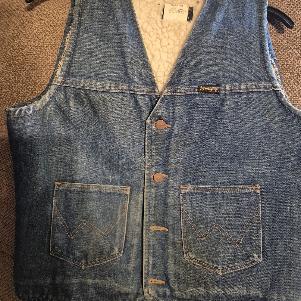 Wrangler Men's Classic Blue Denim Vest